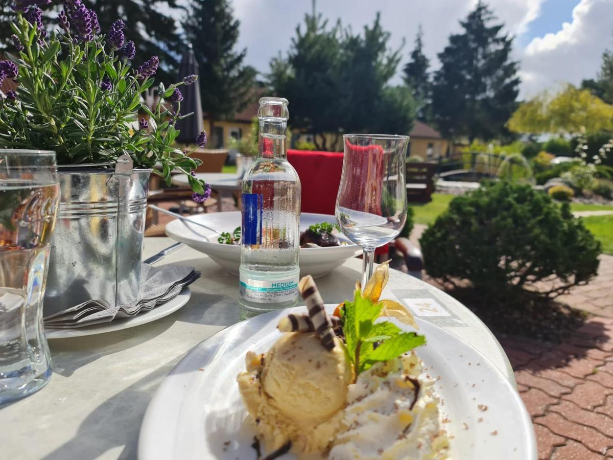 Hotel Pommerscher Hof Zinnowitz Eksteriør billede