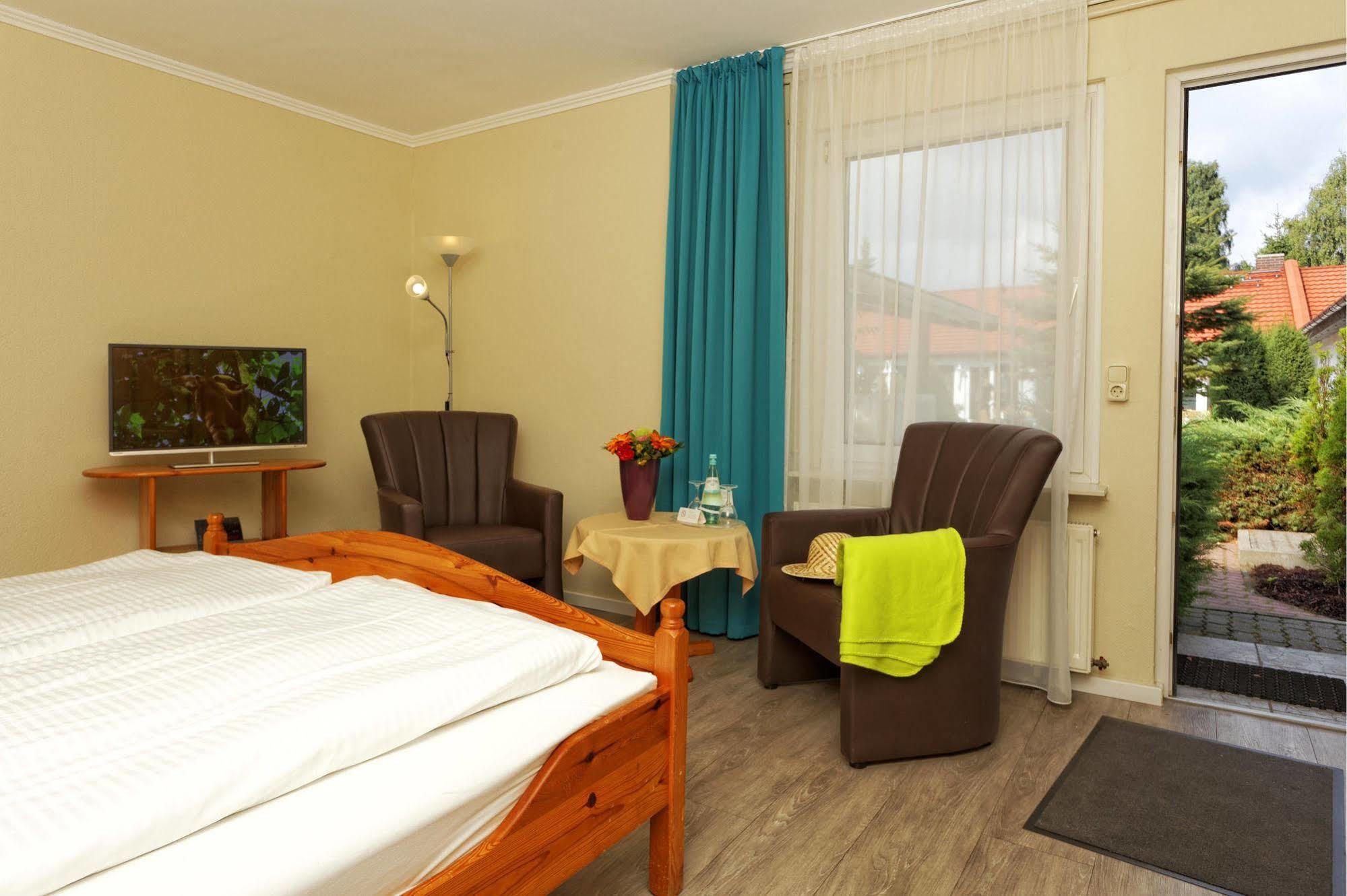 Hotel Pommerscher Hof Zinnowitz Eksteriør billede